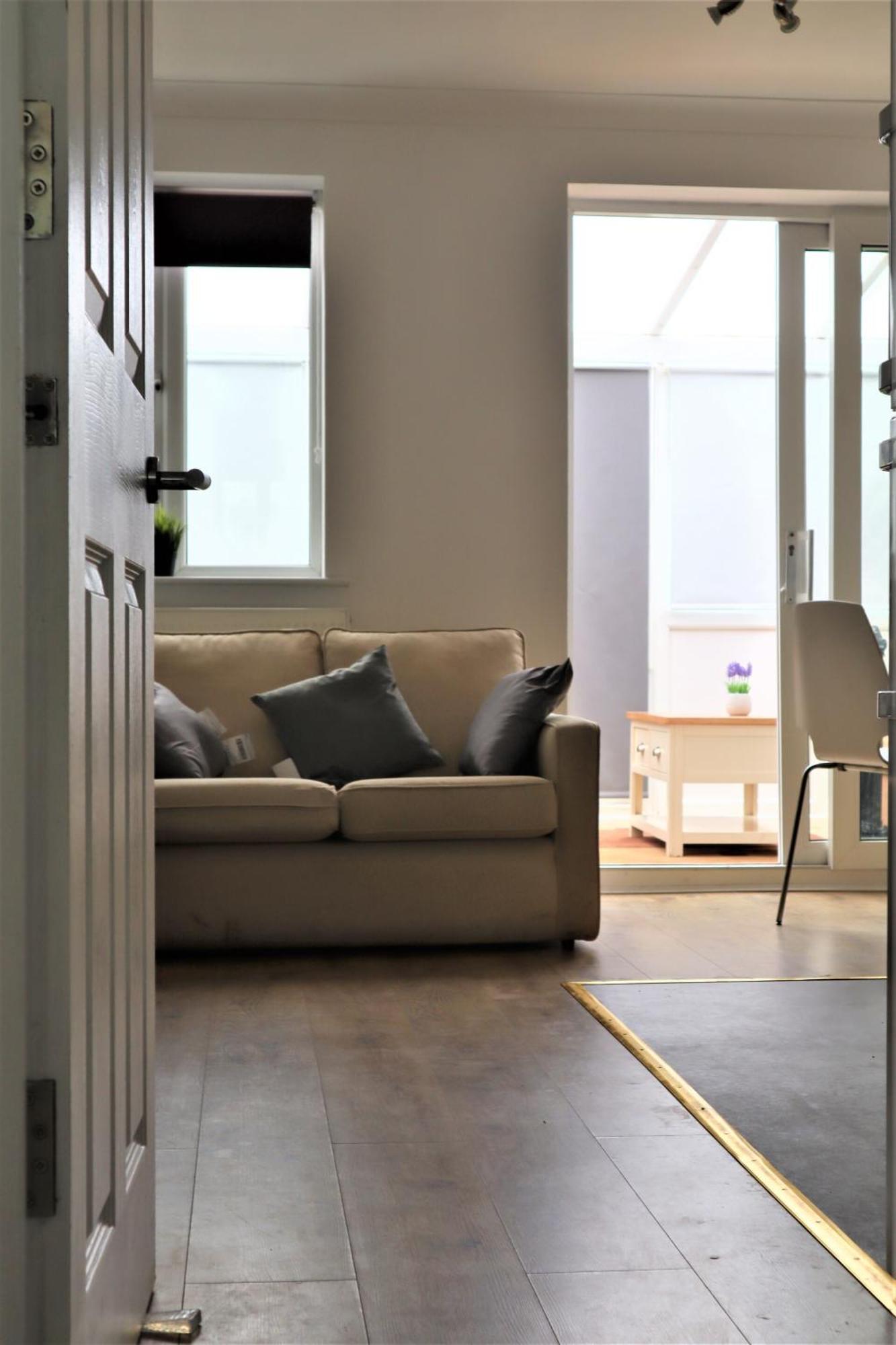 Heron House スラプストン エクステリア 写真